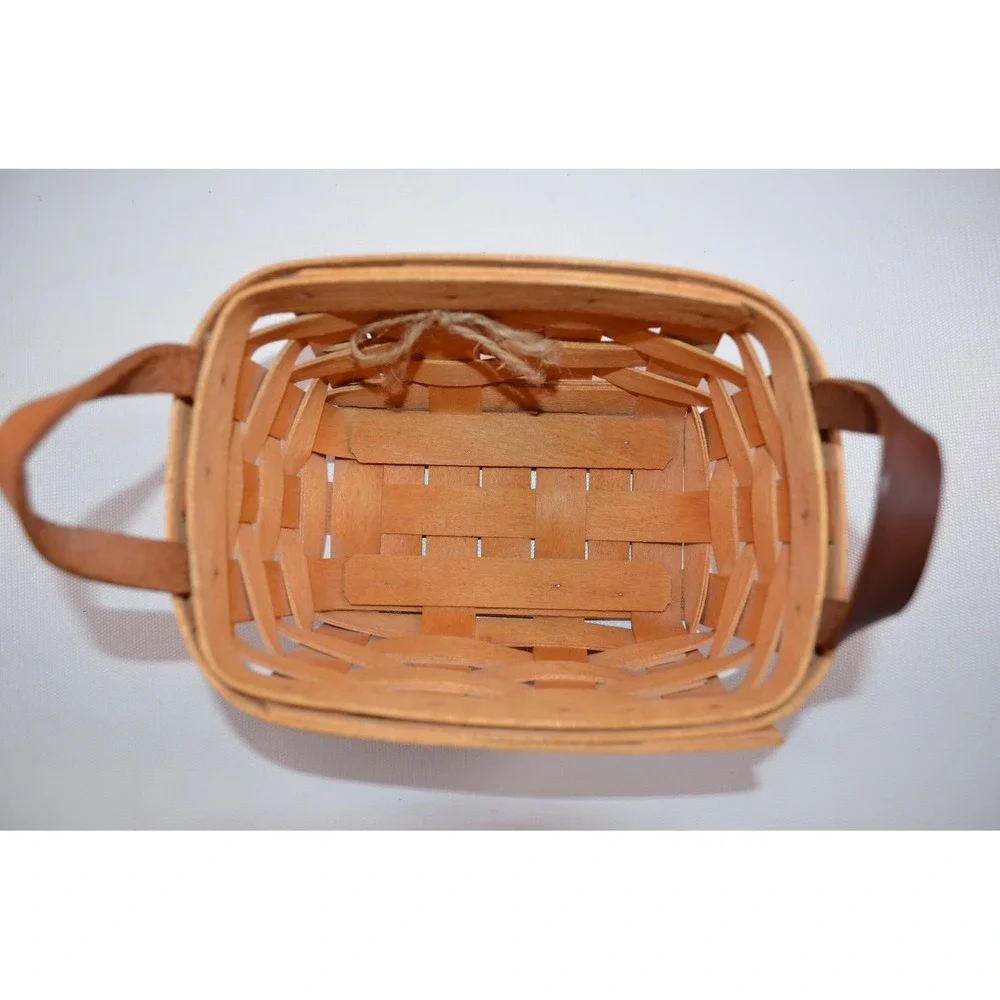 Longaberger 1998  Tea Basket w/Leather Handles Clear‎ Protector  7